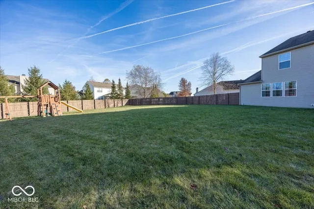 $425,000 | 9333 North Bayhill Circle, McCordsville, IN 46055