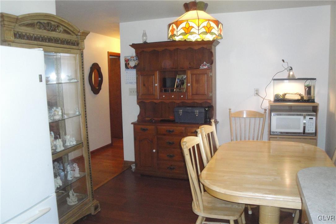 546 Belfast Road Nazareth, PA 18064 - Photo 4 of 18 a view of a dining room with furniture and chandelier
