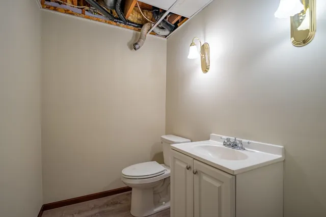 $250,000 | 8231 Highview Drive, Winnebago, IL 61088