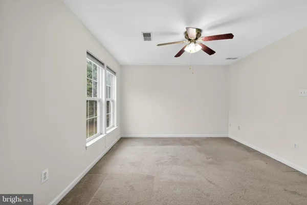 $299,000 | 234 North Bridlewood Drive, Newark, DE 19702