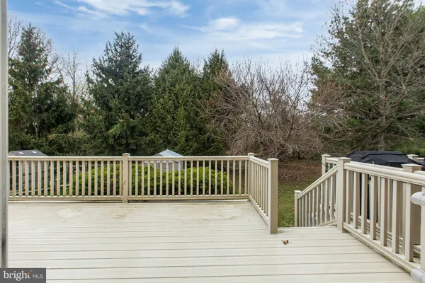 $299,000 | 234 North Bridlewood Drive, Newark, DE 19702