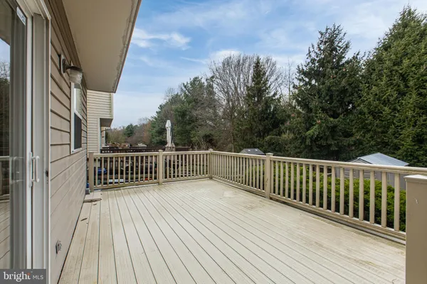 $299,000 | 234 North Bridlewood Drive, Newark, DE 19702