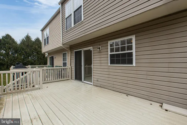 $299,000 | 234 North Bridlewood Drive, Newark, DE 19702