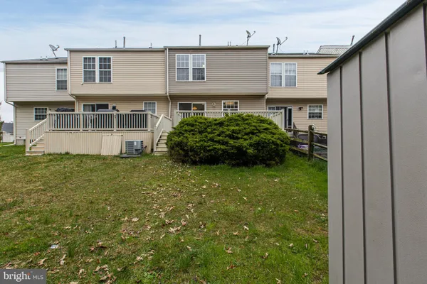 $299,000 | 234 North Bridlewood Drive, Newark, DE 19702