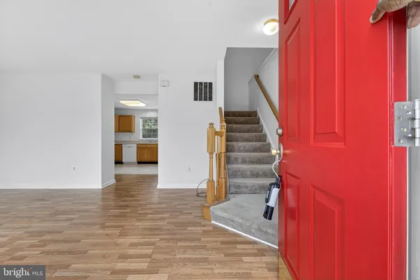 $299,000 | 234 North Bridlewood Drive, Newark, DE 19702