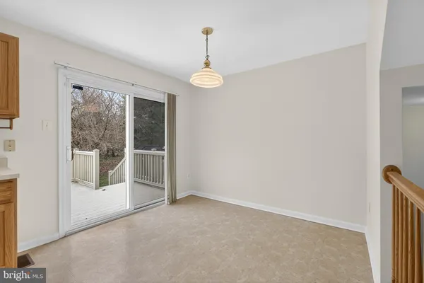 $299,000 | 234 North Bridlewood Drive, Newark, DE 19702