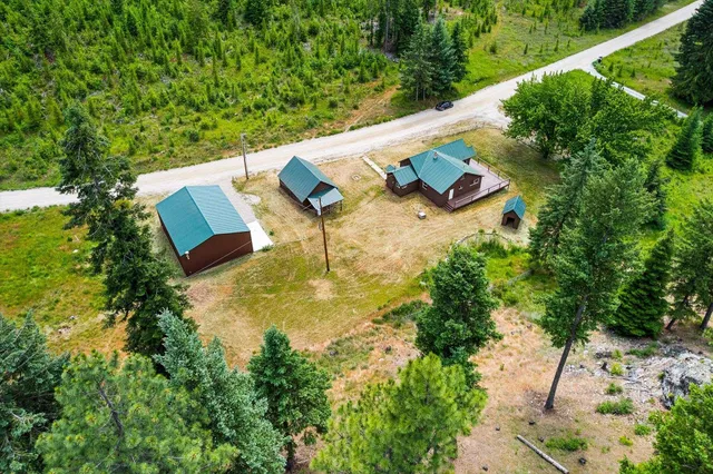 $425,000 | 1541 Thompson Road, Elk, WA 99009