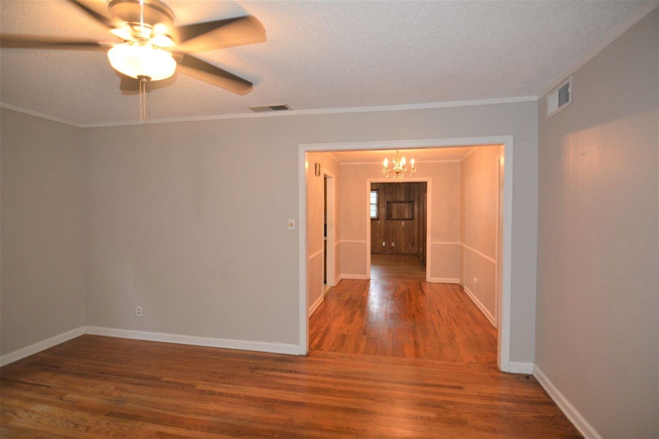 3796 Vanuys Road Memphis, TN 38111 - Photo 6 of 24