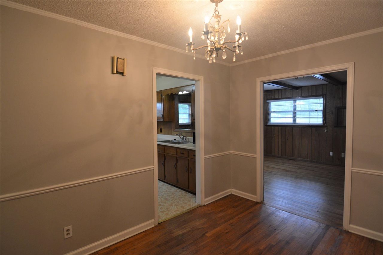 3796 Vanuys Road Memphis, TN 38111 - Photo 7 of 24