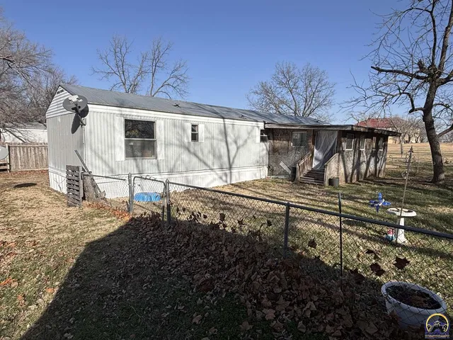 $29,000 | 409 Cedar Street, Cottonwood Falls, KS 66845