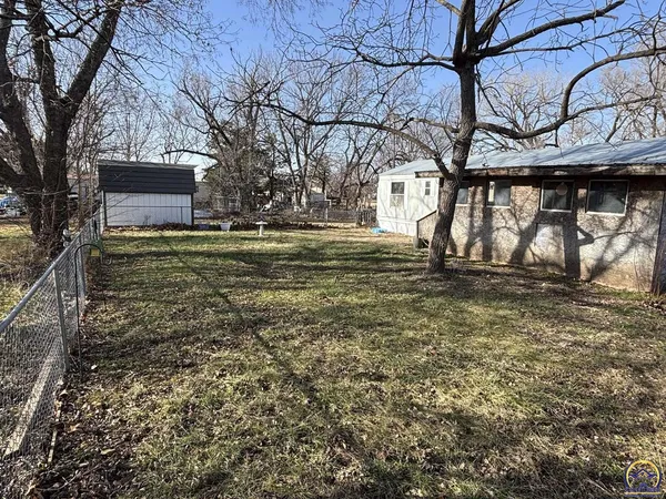 $29,000 | 409 Cedar Street, Cottonwood Falls, KS 66845