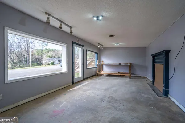 a view of a storage & utility room