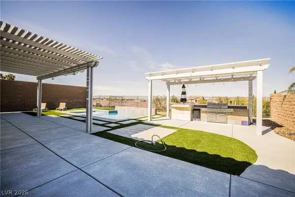 $9,950 | 11386 Villa Bellagio Drive, Las Vegas, NV 89141