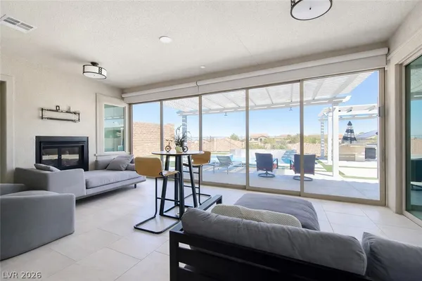 $9,950 | 11386 Villa Bellagio Drive, Las Vegas, NV 89141