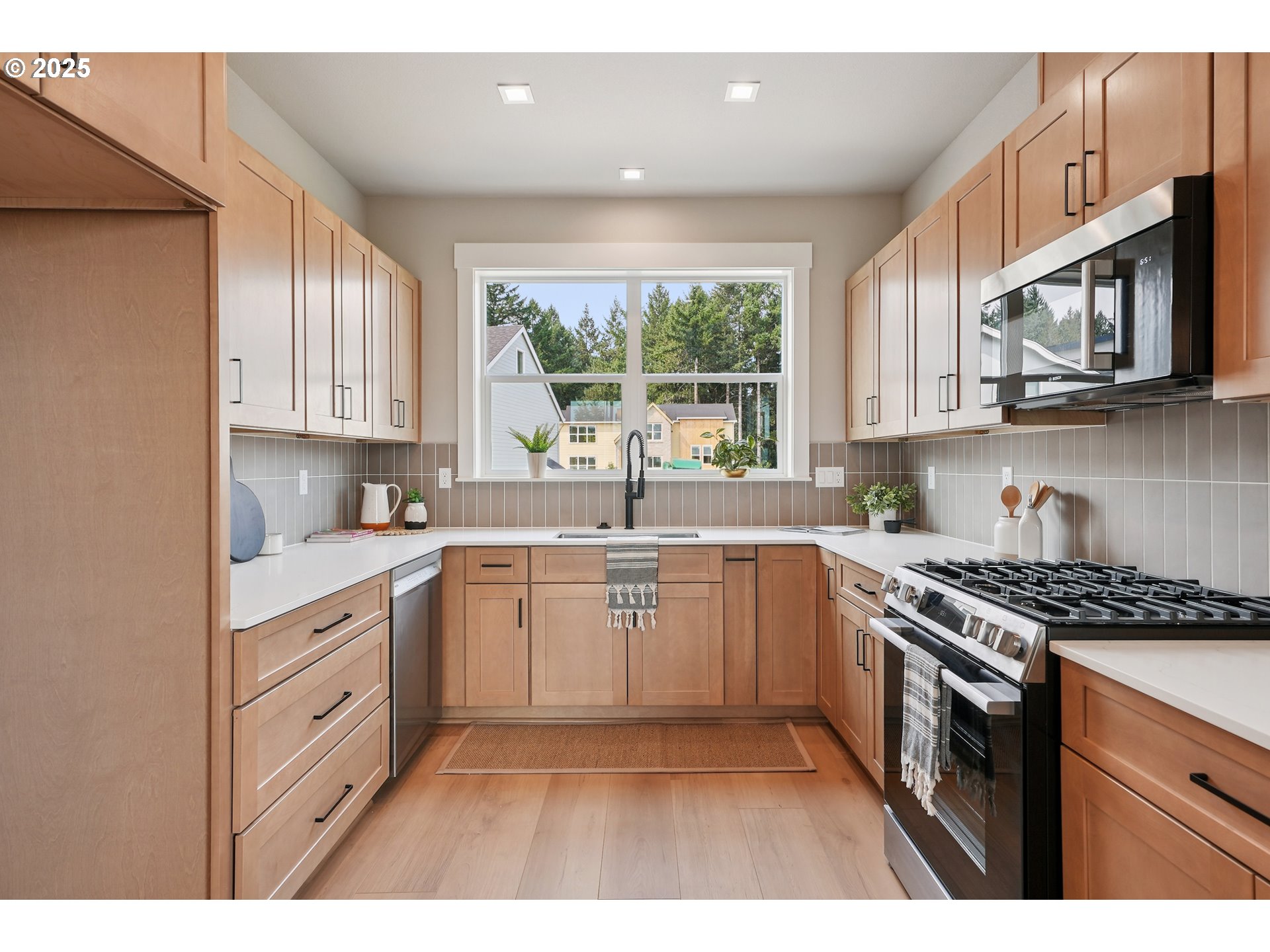 8840 Southwest Serenity Terrace Beaverton, OR 97007 - Photo 13 of 33
