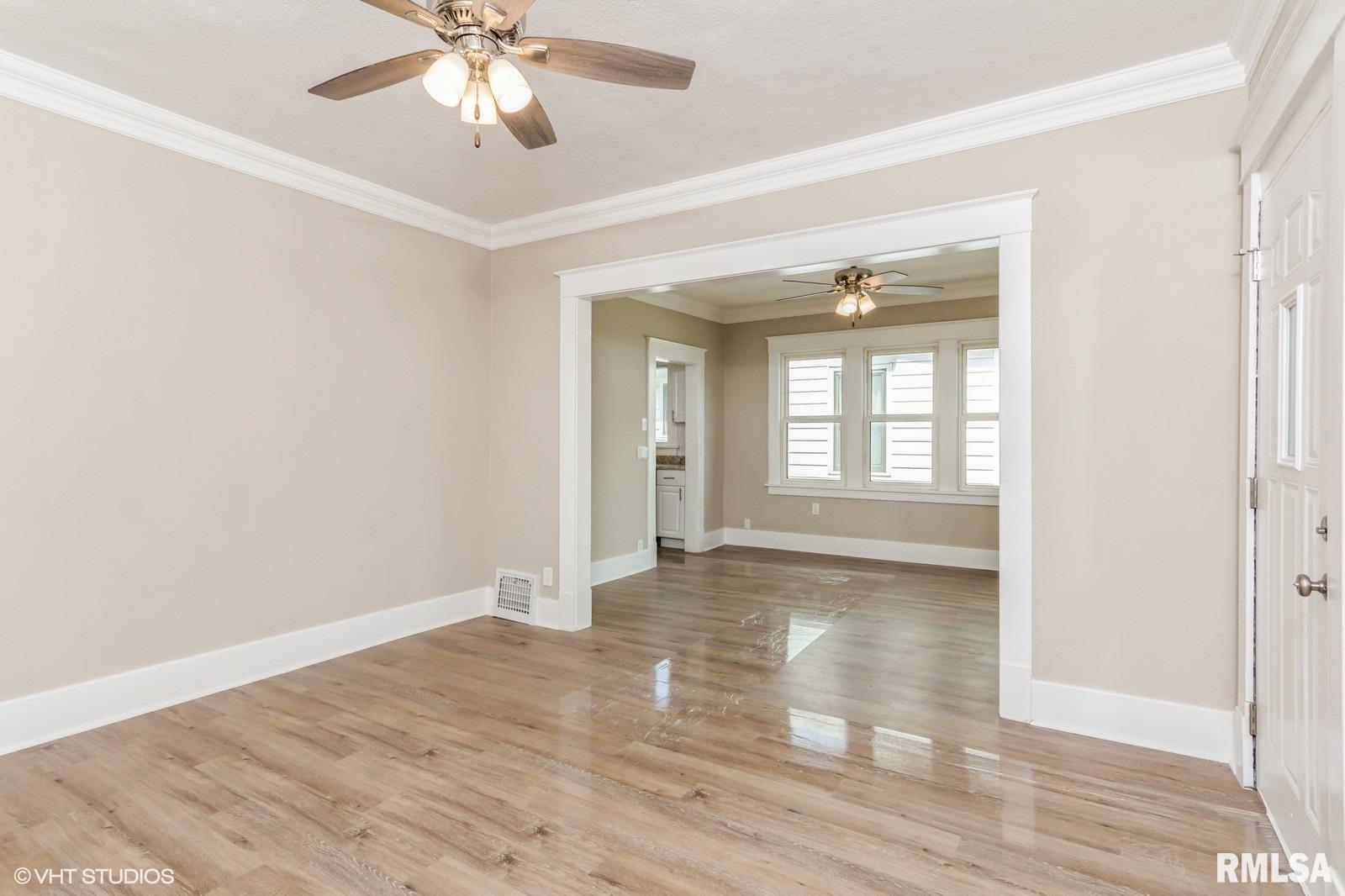 2105 South Spring Street Springfield, IL 62704 - Photo 4 of 15
