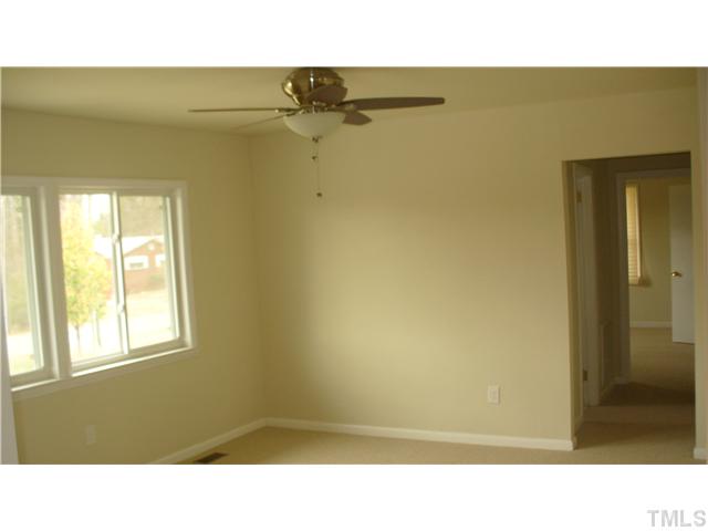 803 Hanson Road Durham, NC 27713 - Photo 4 of 5 Gallery Image 4