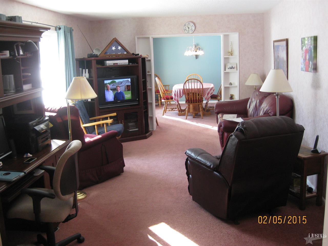 12615 Johnson Road Churubusco, IN 46723 - Photo 8 of 30 Gallery Image 8