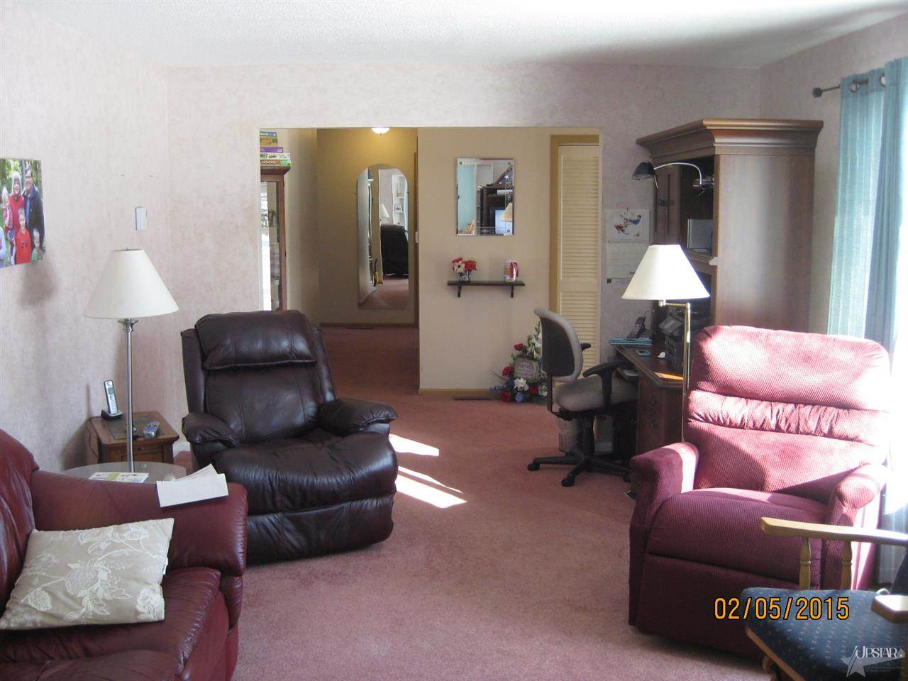 12615 Johnson Road Churubusco, IN 46723 - Photo 9 of 30 Gallery Image 9
