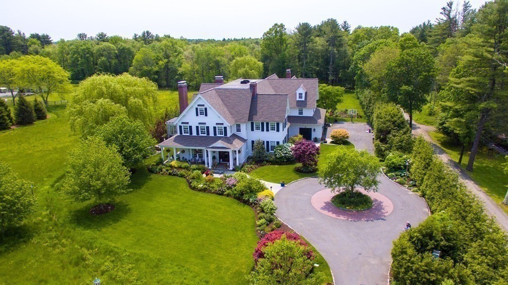52 Farm Street Dover, MA 02030 - Photo 1 of 42 Gallery Image 1