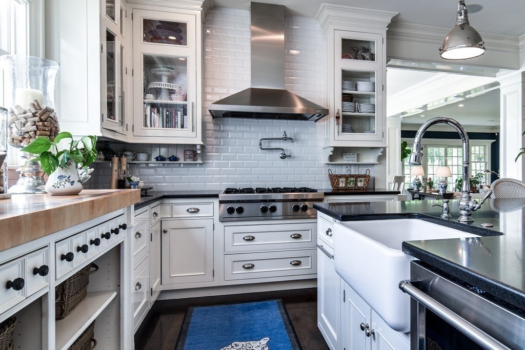 52 Farm Street Dover, MA 02030 - Photo 15 of 42 Gallery Image 15