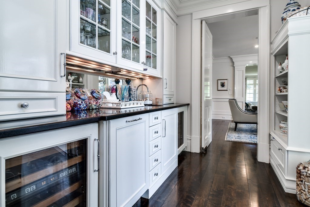 52 Farm Street Dover, MA 02030 - Photo 21 of 42 Gallery Image 21