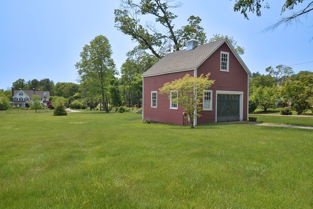 52 Farm Street Dover, MA 02030 - Photo 41 of 42 Gallery Image 41