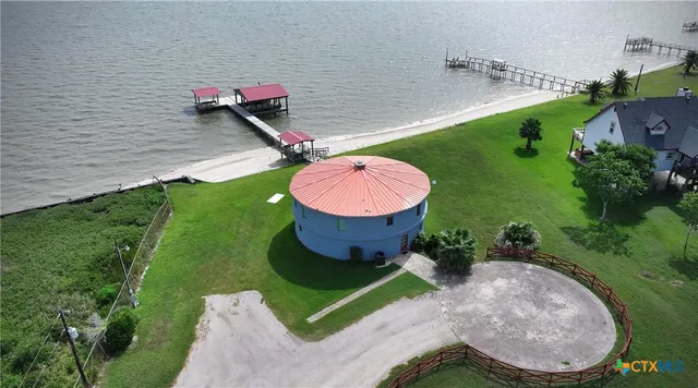 $1,974,900 | 430 Blackburn Avenue, Port Lavaca, TX 77979