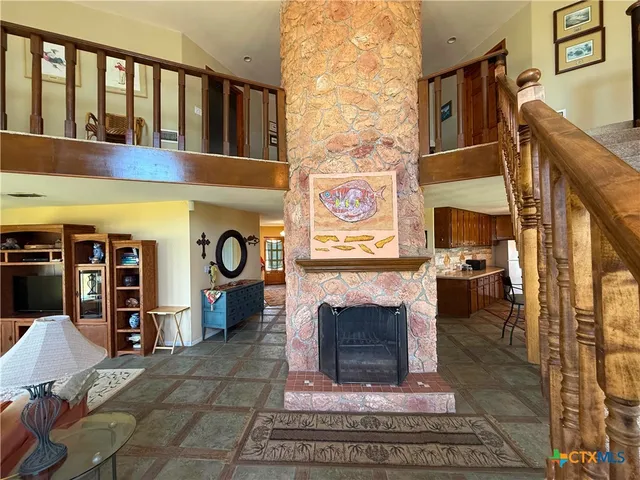 $1,974,900 | 430 Blackburn Avenue, Port Lavaca, TX 77979