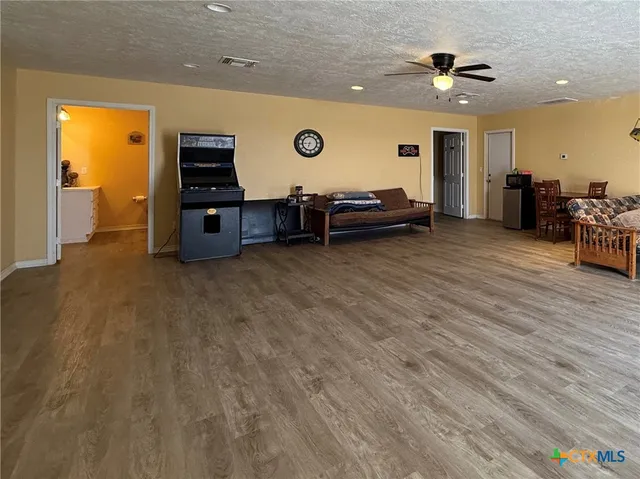 $1,974,900 | 430 Blackburn Avenue, Port Lavaca, TX 77979