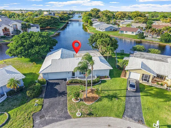$479,000 | 9403 Northwest 74th Place, Tamarac, FL 33321