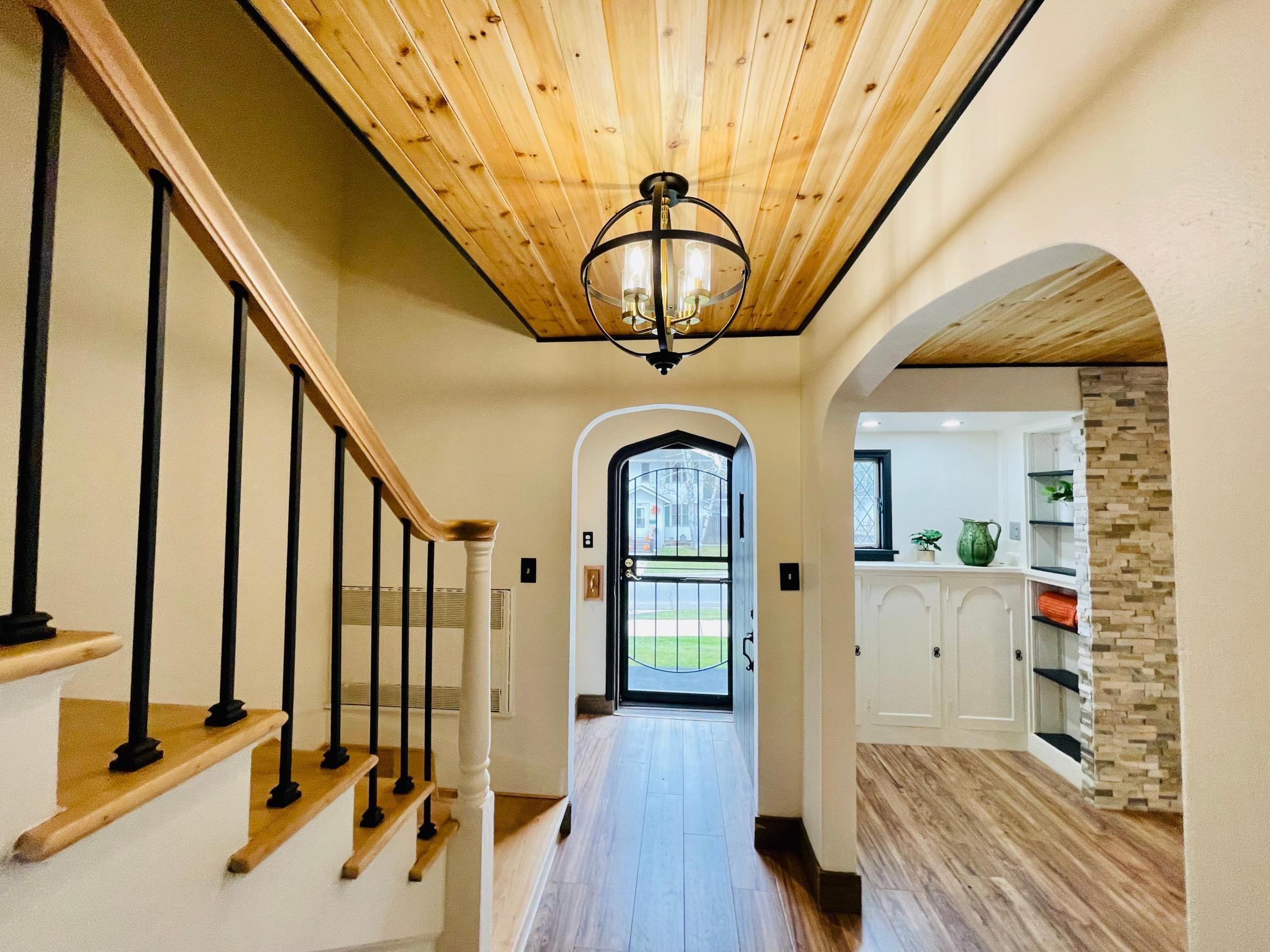 419 5th Avenue Northwest Chisholm, MN 55719 - Photo 12 of 47