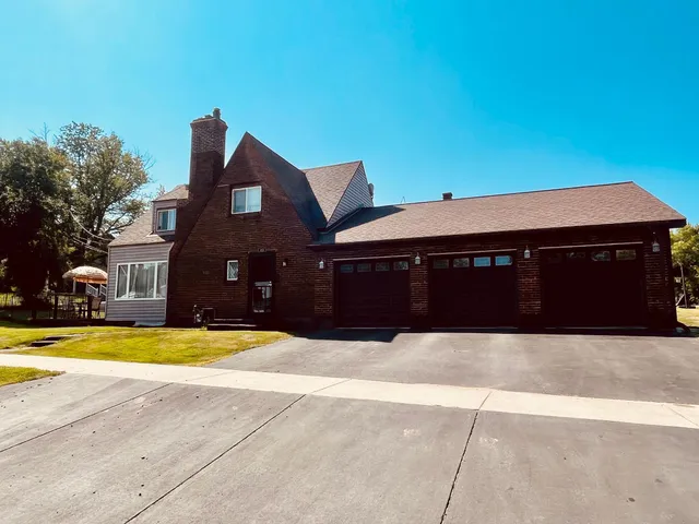$269,900 | 419 5th Avenue Northwest, Chisholm, MN 55719