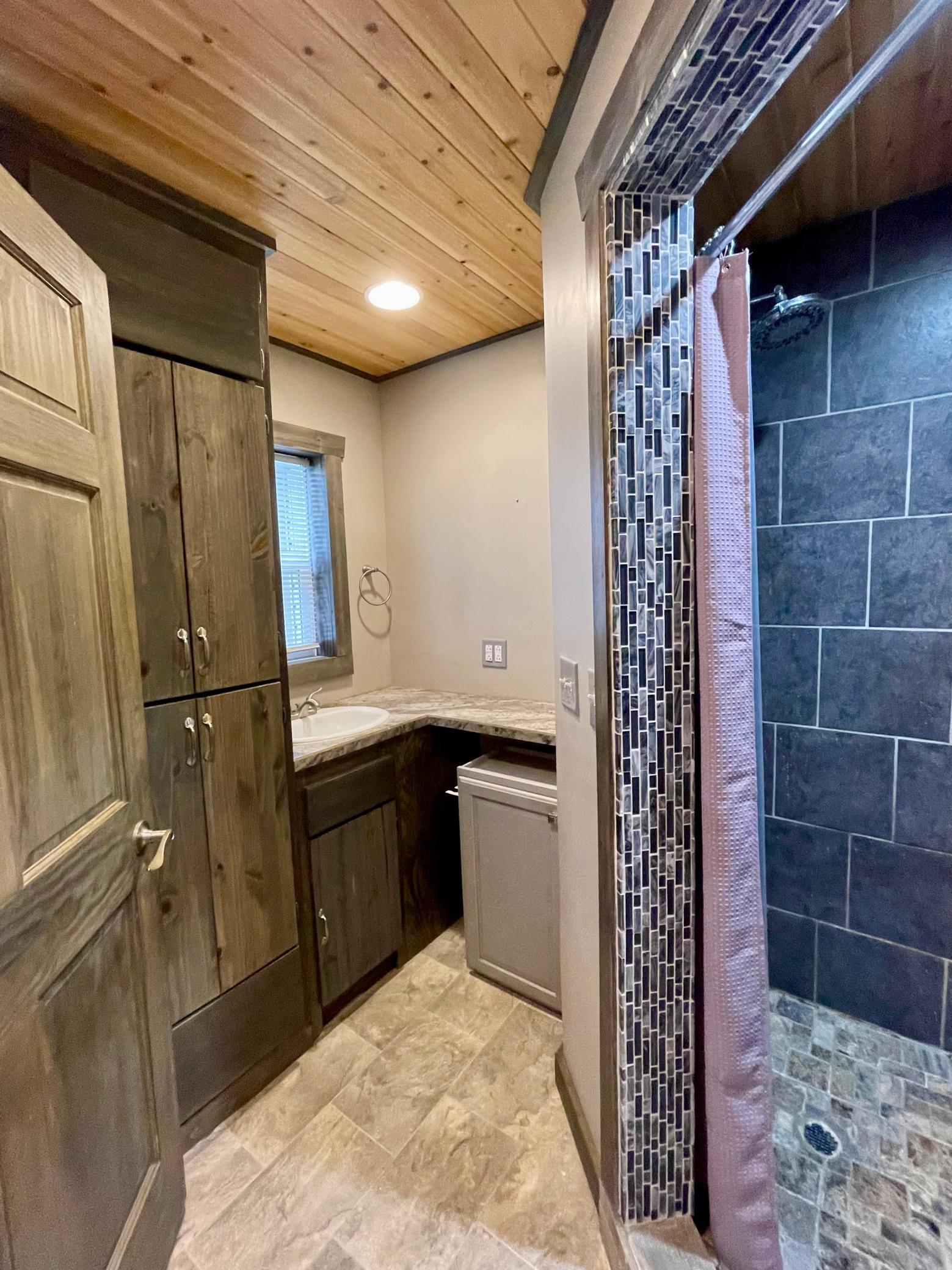 419 5th Avenue Northwest Chisholm, MN 55719 - Photo 28 of 47