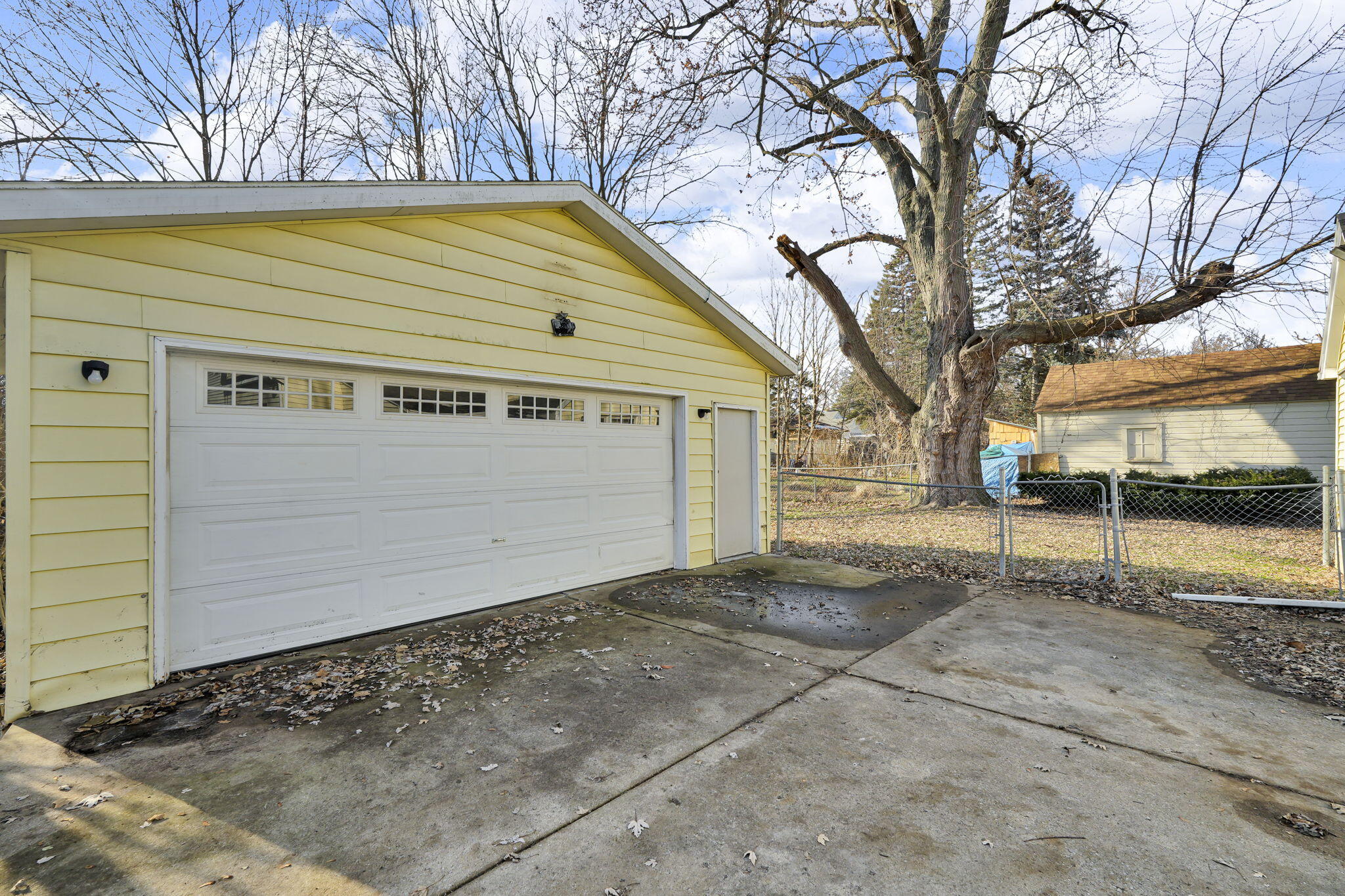910 Miller Road Kalamazoo, MI 49001 - Photo 28 of 30 7-web-or-mls-910MillerKalamazoo Ryan Cha