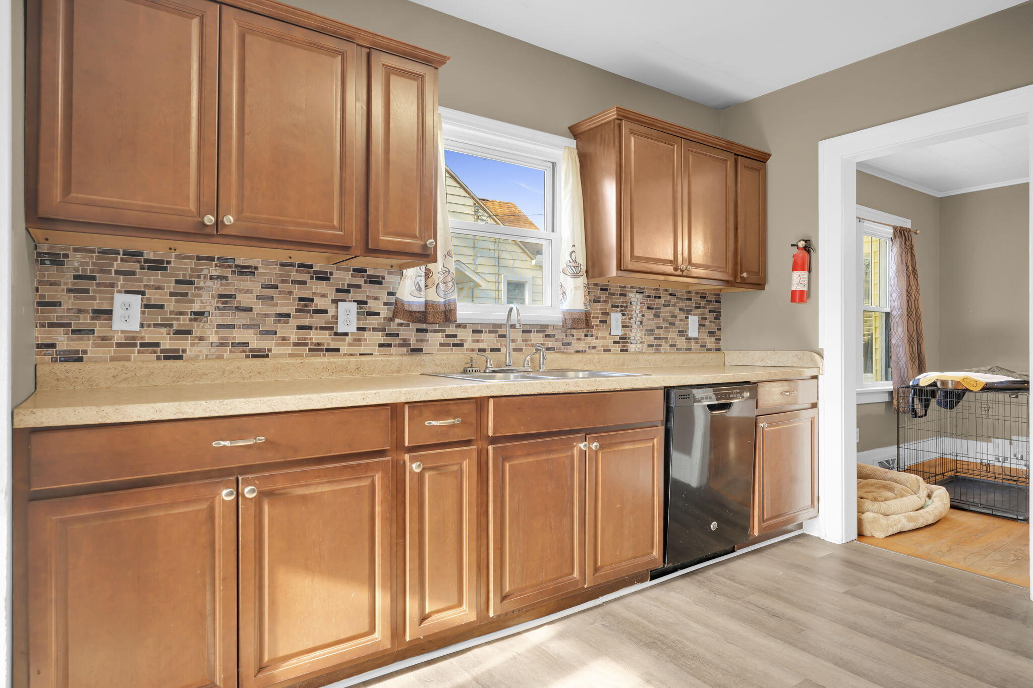 910 Miller Road Kalamazoo, MI 49001 - Photo 9 of 30 30-web-or-mls-910MillerKalamazoo Ryan Ch