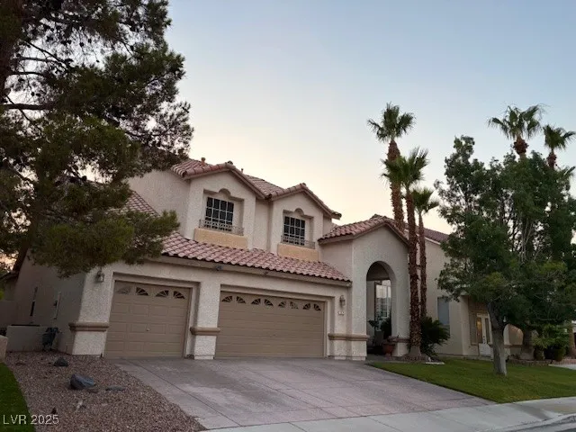 $945,000 | 302 Doe Run Circle, Henderson, NV 89012