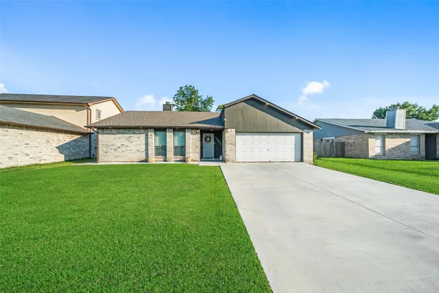 $260,000 | 14854 Shottery Drive, Houston, TX 77015