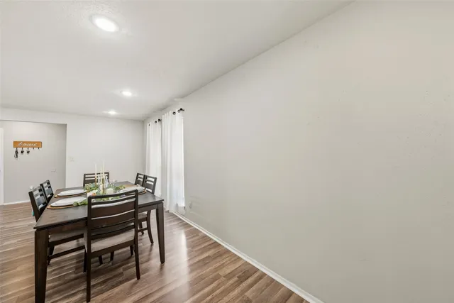 $260,000 | 14854 Shottery Drive, Houston, TX 77015