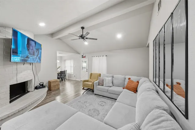 $260,000 | 14854 Shottery Drive, Houston, TX 77015