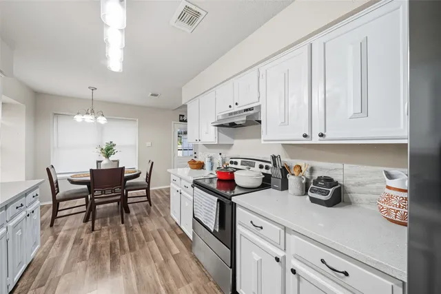 $260,000 | 14854 Shottery Drive, Houston, TX 77015