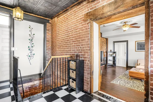 $1,150,000 | 802 Court Street, Lynchburg, VA 24504