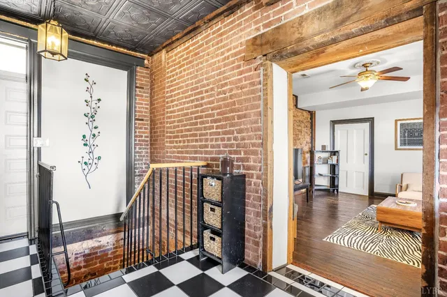 $1,150,000 | 802 Court Street, Lynchburg, VA 24504