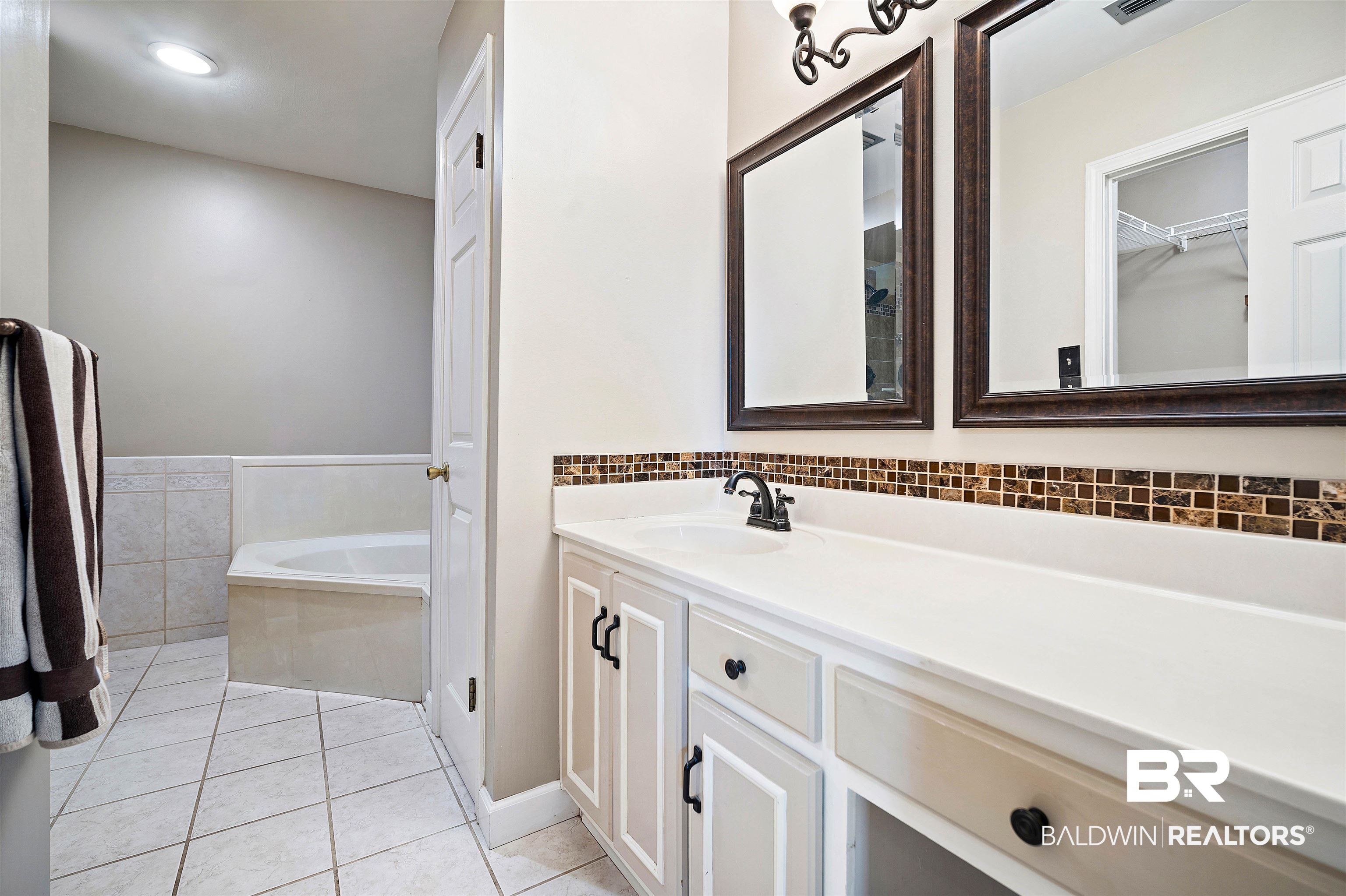 7180 Belle Chase Drive Mobile, AL 36695 - Photo 9 of 37