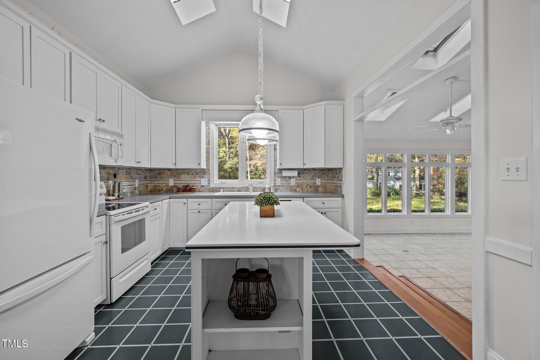 11917 Shooting Club Road Raleigh, NC 27613 - Photo 21 of 65 10-web-or-mls-5Z8A6258