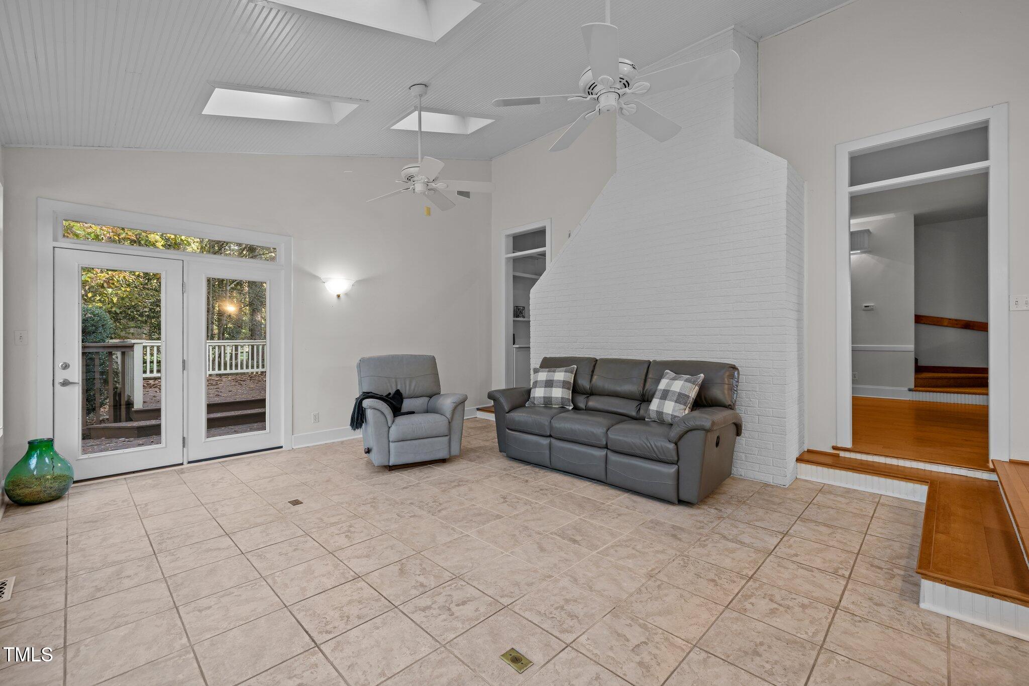11917 Shooting Club Road Raleigh, NC 27613 - Photo 34 of 65 17-web-or-mls-5Z8A6279