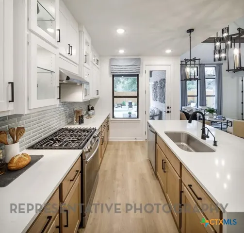 $640,885 | 9300 Hamadryas Drive, Austin, TX 78744