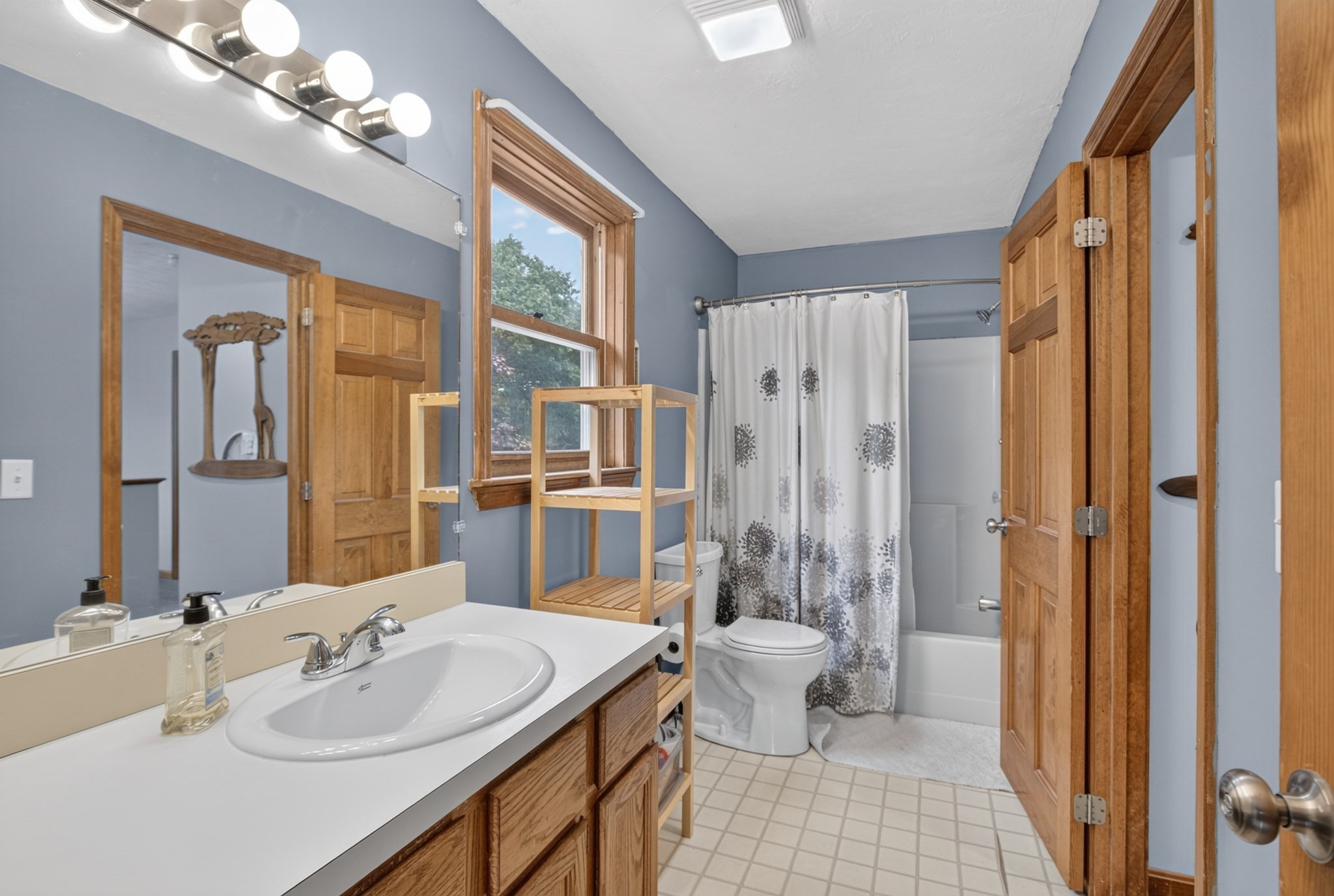 20 Indian Ridge Road Leominster, MA 01453 - Photo 6 of 36 Gallery Image 6