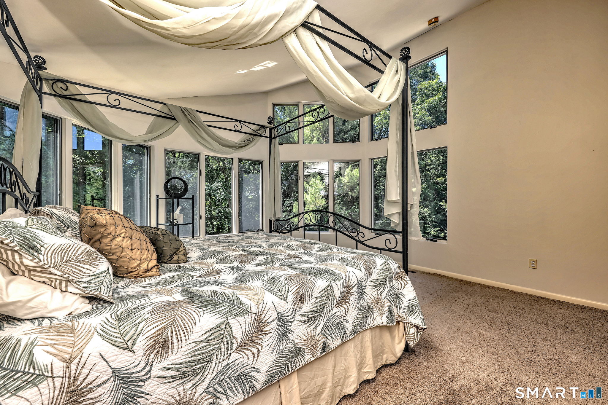 151 Cheshire Road Bethany, CT 06524 - Photo 28 of 40