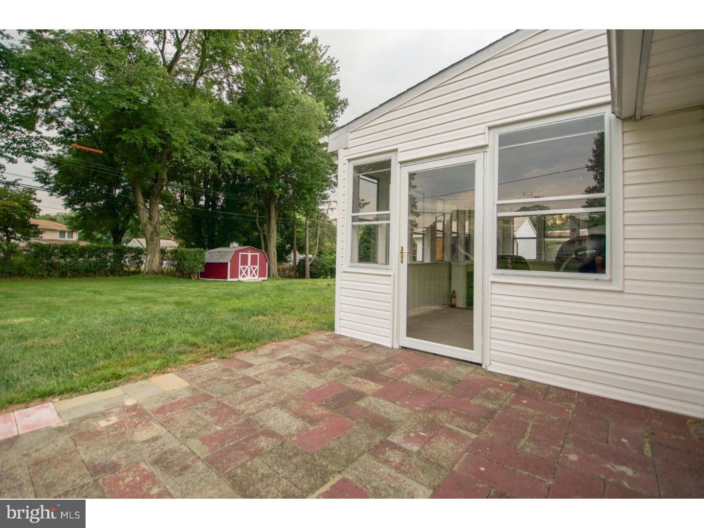18 Harp Road Levittown, PA 19056 - Photo 22 of 23 Patio